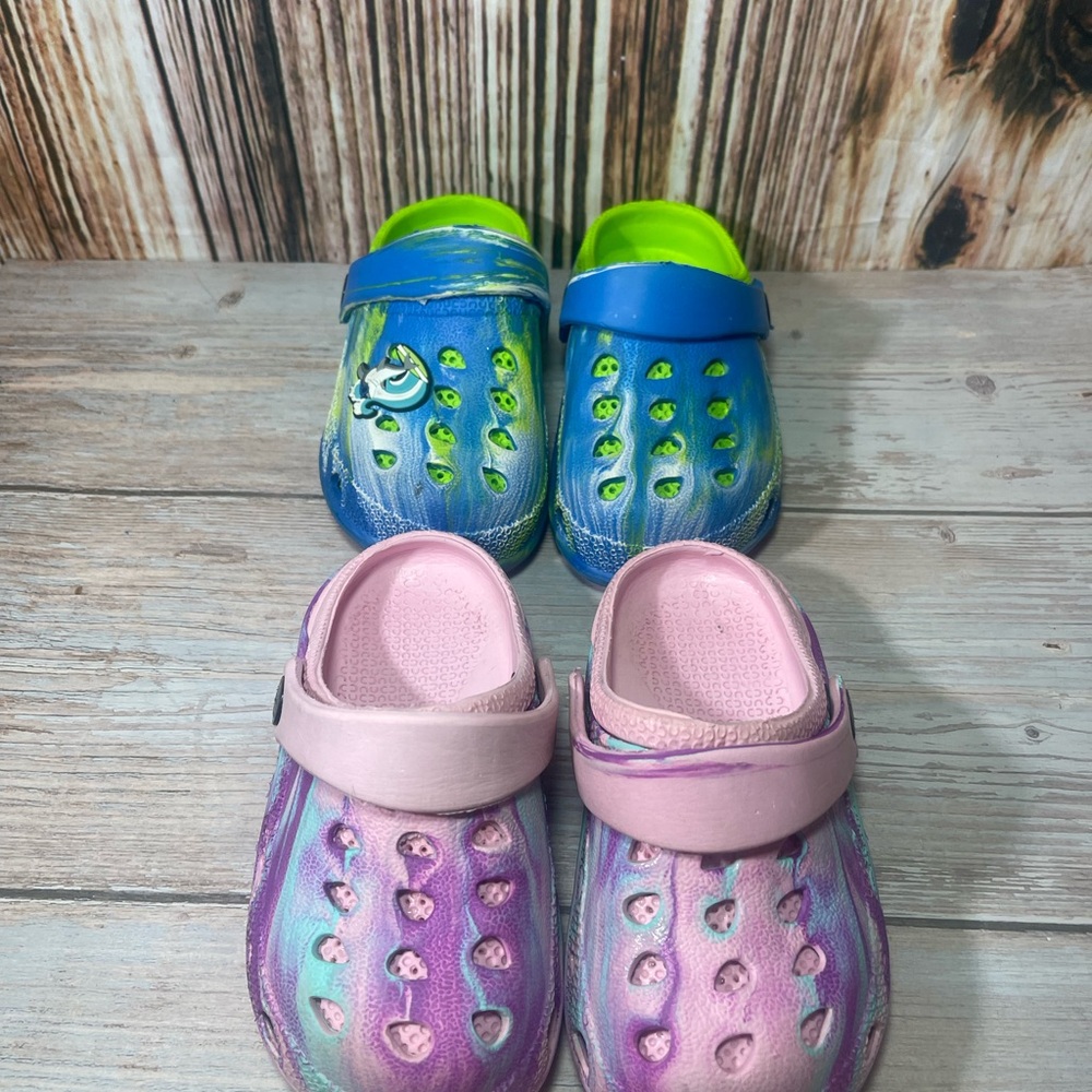 Little Girls Shoes Bundle Lot Capelli Clogs Size 8 Pink And Blue Are Sz 9
